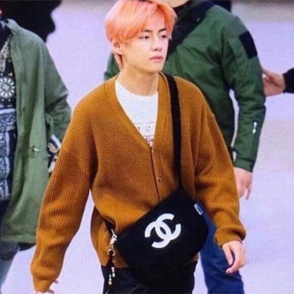 Authentic Chanel Precision Pink Novelty Crossbody Shoulder Bag Pink Fuzzy Tote - Picture 6 of 11